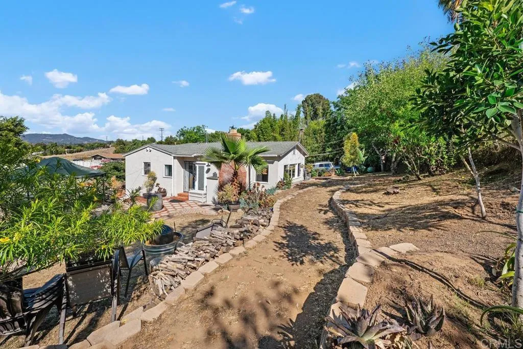 https://cdn.realtyfeed.com/cdn/127/306484980/eea003617af60269f107061f15b56408.webp