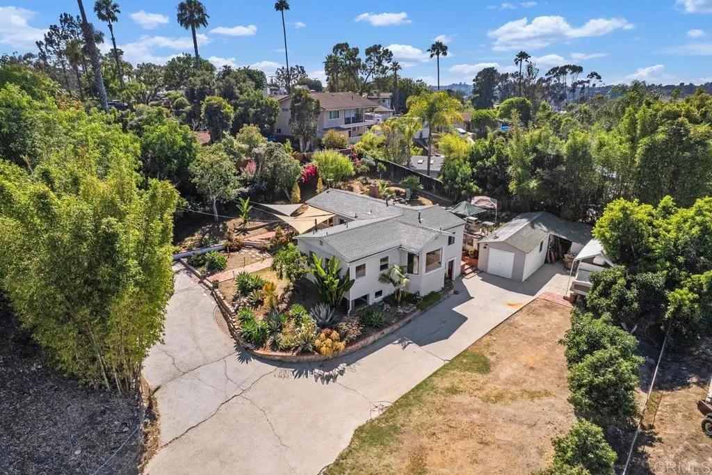 https://cdn.realtyfeed.com/cdn/127/306484980/efd526aa7553448c210a12a107cd53fb.webp