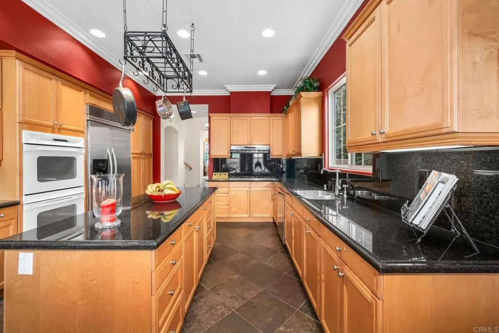 https://cdn.realtyfeed.com/cdn/127/306485061/171b0c4c838a829250d6df78f722788c.webp