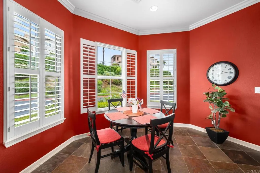 https://cdn.realtyfeed.com/cdn/127/306485061/30ffb6588cfa831415ee2f820339454b.webp