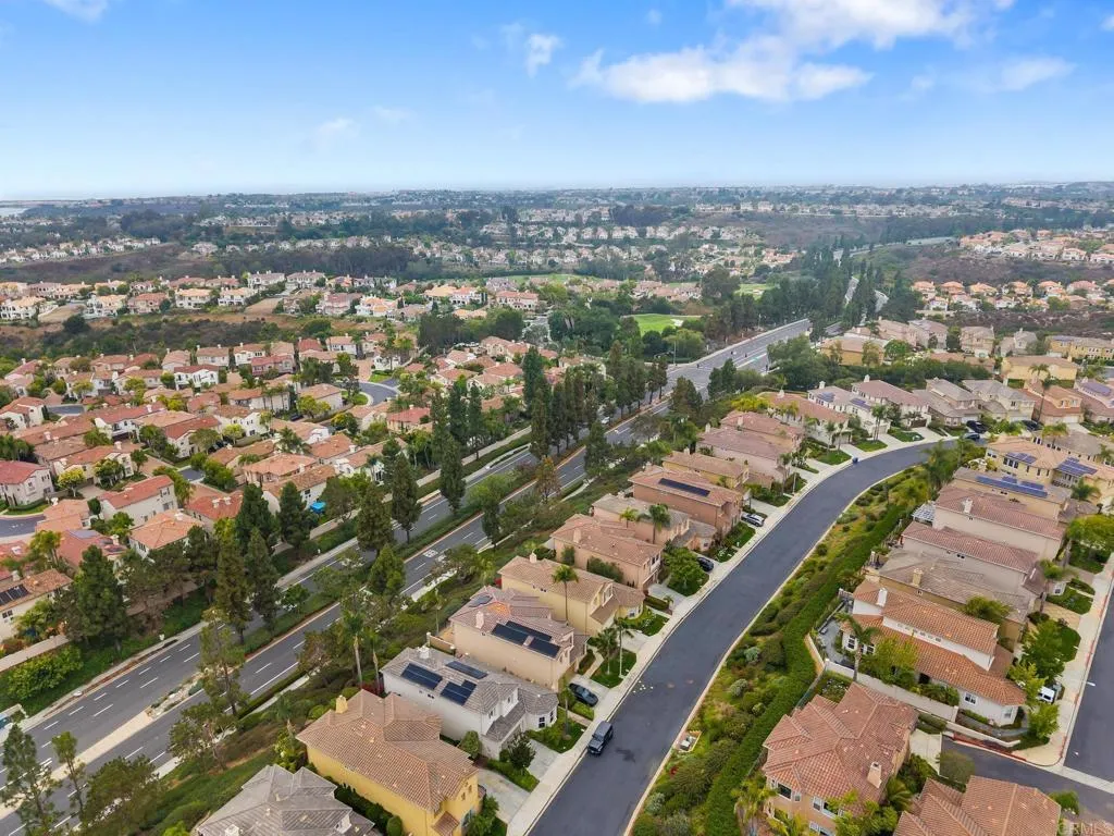 https://cdn.realtyfeed.com/cdn/127/306485061/607d2d1c1a0b9fb9450981ba623bd298.webp