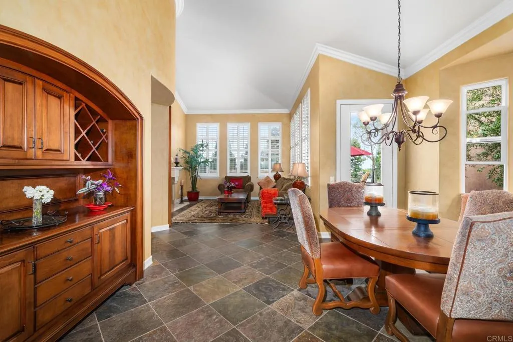 https://cdn.realtyfeed.com/cdn/127/306485061/8c4acabbc6457c453c0fce7628573103.webp