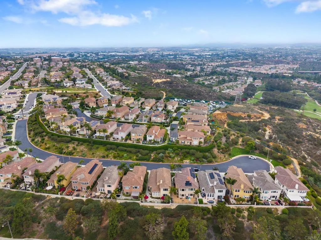 https://cdn.realtyfeed.com/cdn/127/306485061/d86949ce211f6588eabc8843f53e15a5.webp