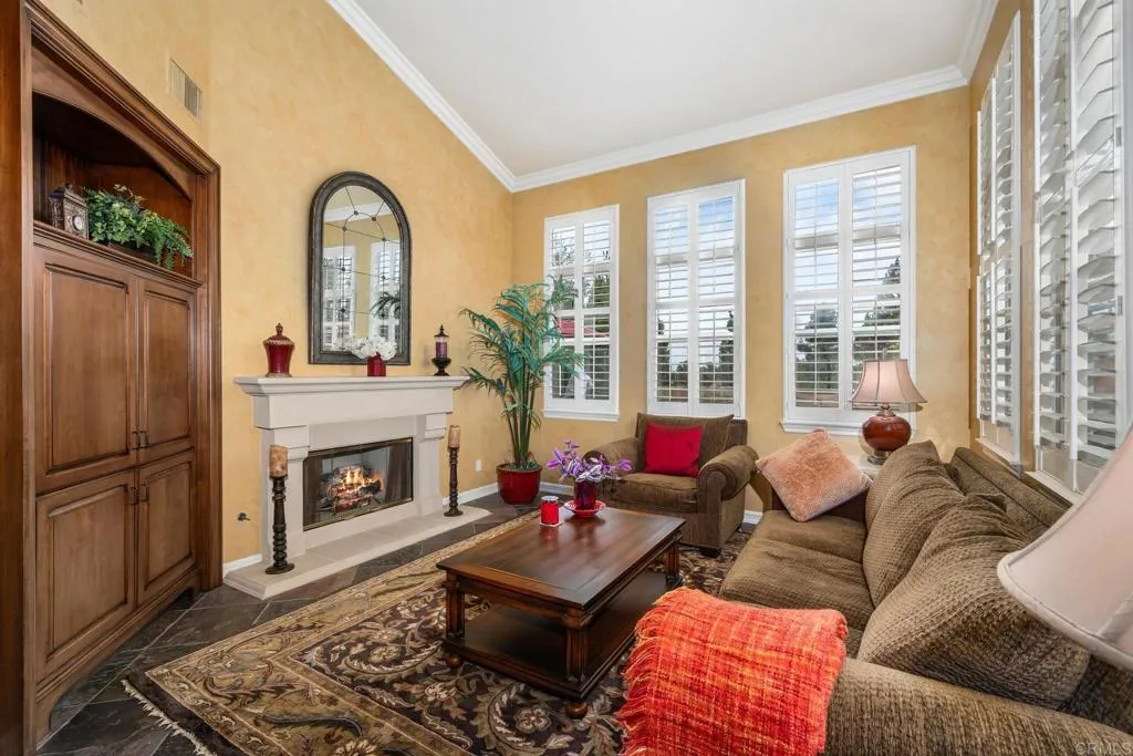 https://cdn.realtyfeed.com/cdn/127/306485061/f1d7693da555f699b90c5c8c26b4eaaf.webp