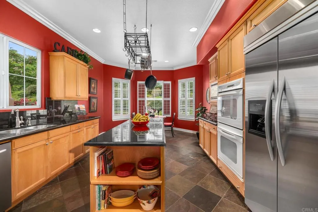 https://cdn.realtyfeed.com/cdn/127/306485061/f6b28c4a2218adcf82c39ac18cbcfed7.webp