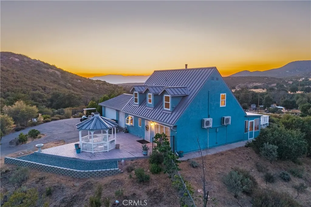 https://cdn.realtyfeed.com/cdn/127/306485180/5a53f91016ecf7e7d0bf1518372be808.webp