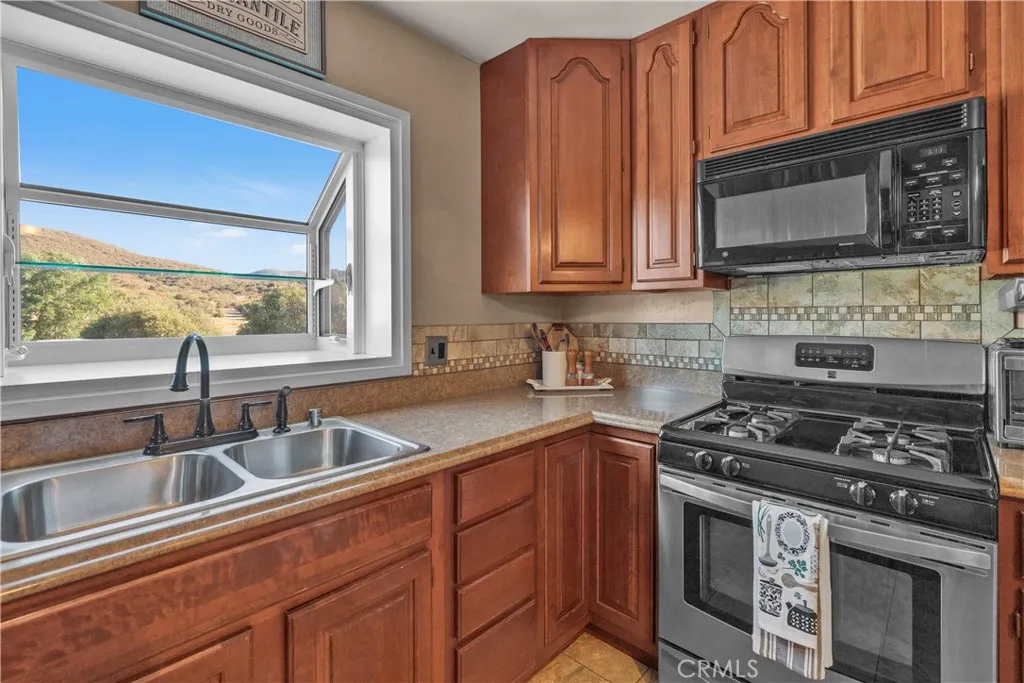 https://cdn.realtyfeed.com/cdn/127/306485180/9d5162c24b8268262102f5a533ce7512.webp