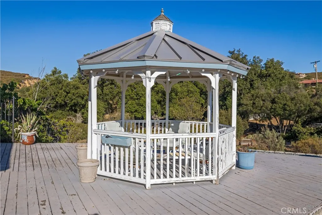 https://cdn.realtyfeed.com/cdn/127/306485180/f4fabcf376745aea59c34b653af6dc02.webp