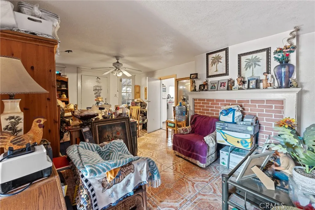 2508 Saturn Avenue, Huntington Park, CA 90255 - Photo 5 of 30, Huntington Park, CA