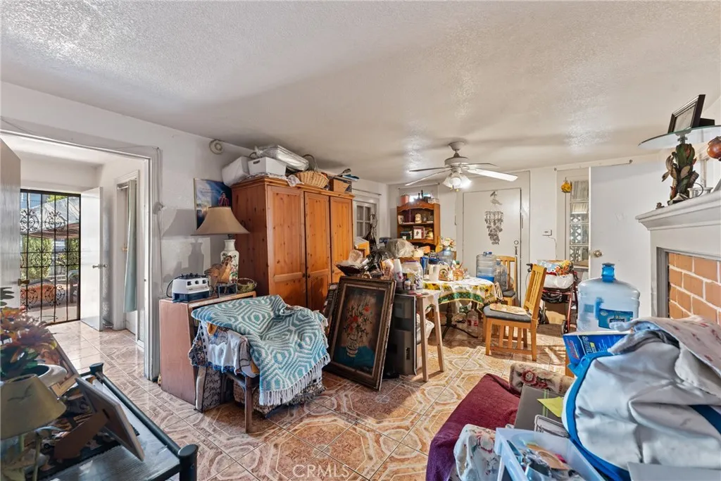 2508 Saturn Avenue, Huntington Park, CA 90255 - Photo 4 of 30, Huntington Park, CA