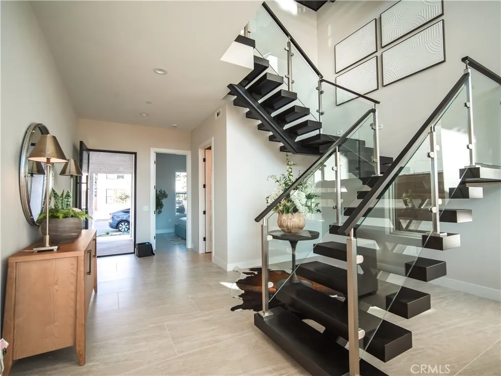 221 Stage, Irvine, CA 92618 - Photo 5 of 26, Irvine, CA