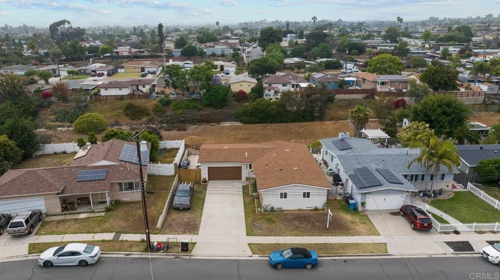 https://cdn.realtyfeed.com/cdn/127/306485315/5ac6a14d854bdffdb9043706be522b1a.webp