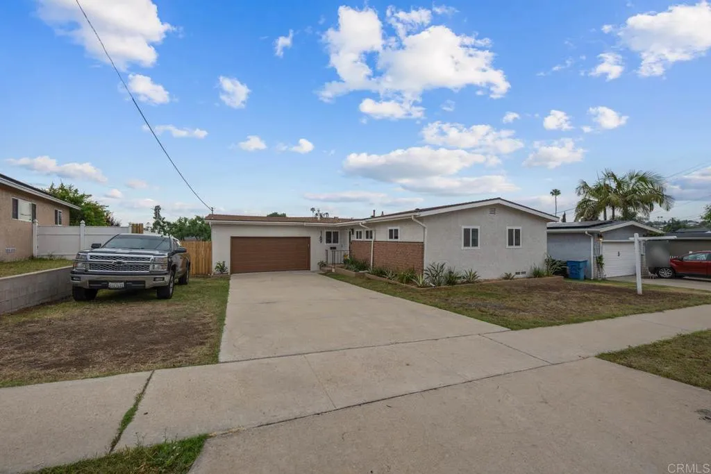 https://cdn.realtyfeed.com/cdn/127/306485315/a9e014fdc502799faa4dbfd620d79899.webp