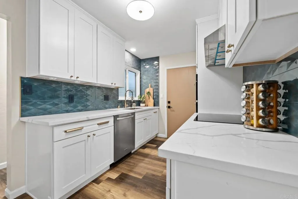 https://cdn.realtyfeed.com/cdn/127/306485315/bffc62071d8636eeb65da51213d4b88f.webp