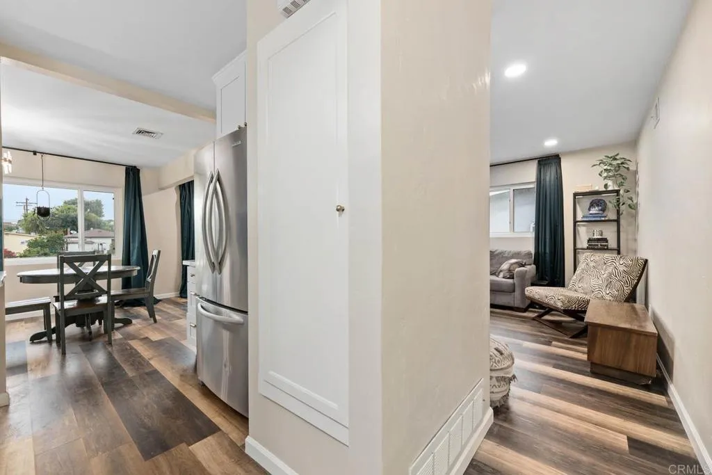 https://cdn.realtyfeed.com/cdn/127/306485315/cc70d5cf879ab5d973556ccc882b46d3.webp
