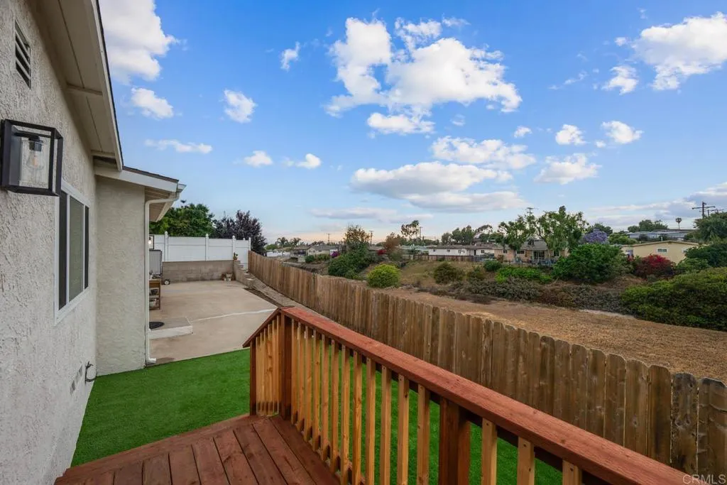 https://cdn.realtyfeed.com/cdn/127/306485315/dd4a6ec63f4b83535570f716f98c2f6b.webp