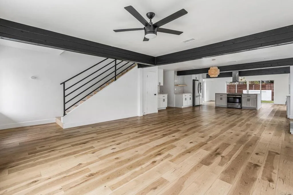 https://cdn.realtyfeed.com/cdn/127/306485372/c504873ac34b63a62724de5773dc8ae7.webp