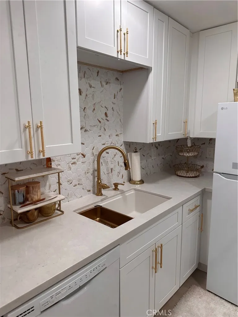 https://cdn.realtyfeed.com/cdn/127/306485380/104d51bb1f11b95dc786f14cc73483cc.webp