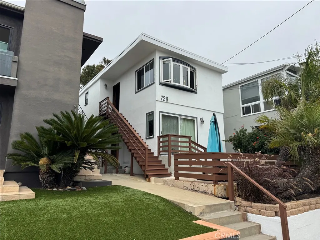 Playgrounds, parks Playgrounds, parks