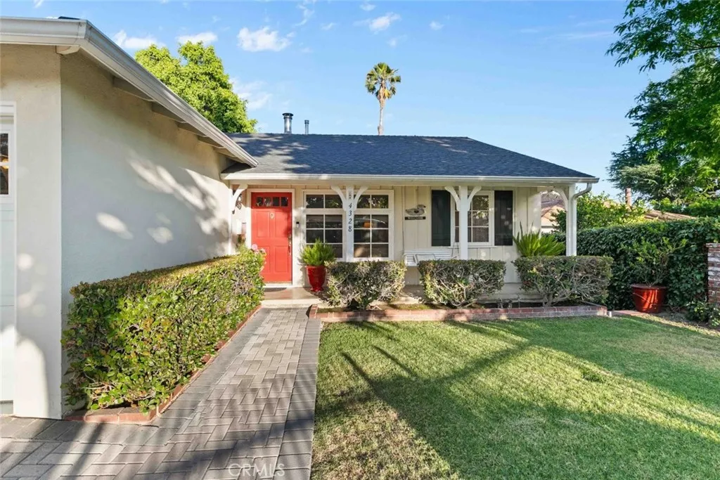 4328 Sunset Avenue, Montrose, CA 91020 - Photo 4 of 68, Montrose, CA