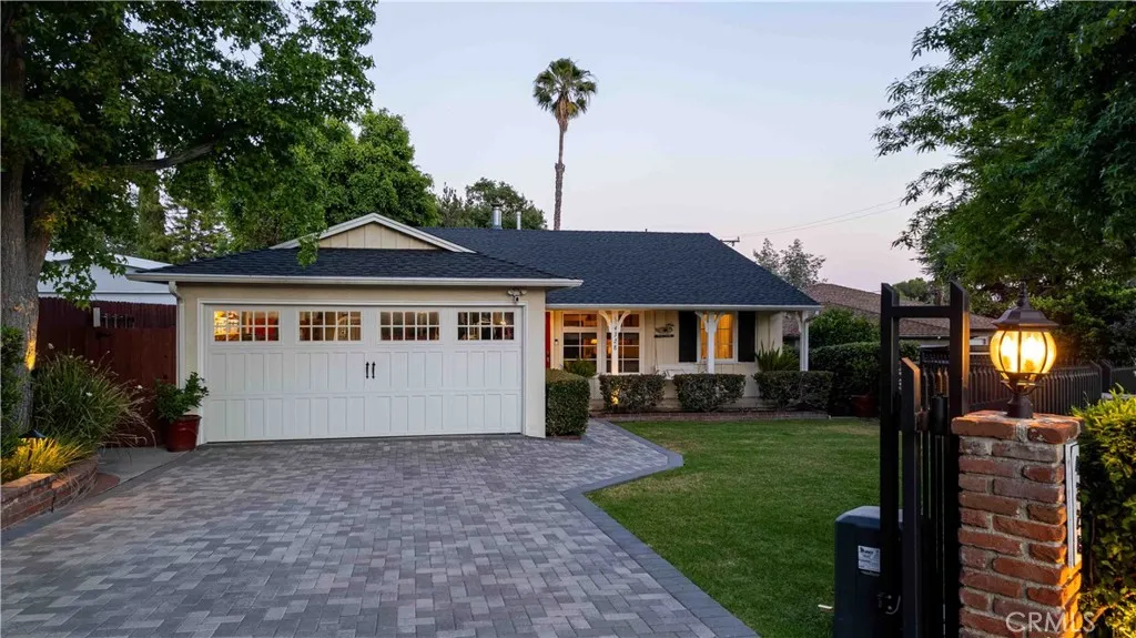 4328 Sunset Avenue, Montrose, CA 91020