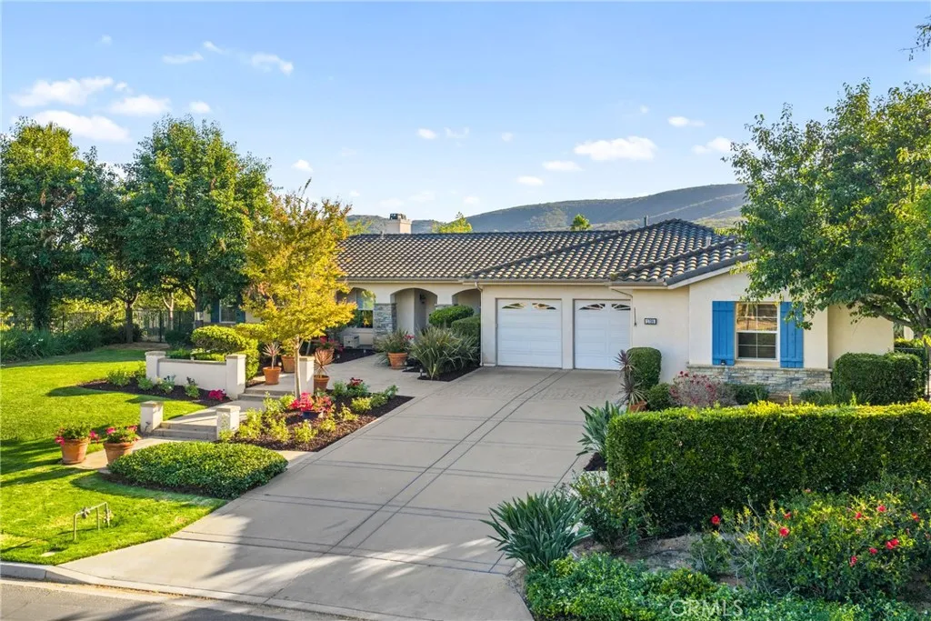 https://cdn.realtyfeed.com/cdn/127/306485873/4afb48bbc1fcc6f81e7be0c5cd34ac9a.webp
