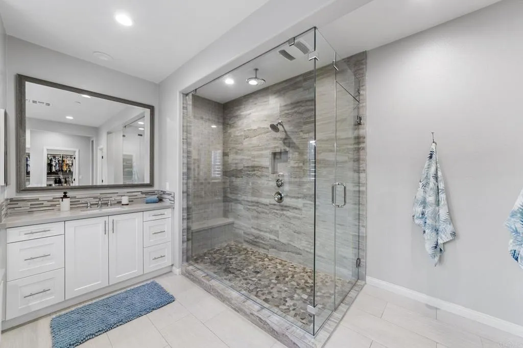 https://cdn.realtyfeed.com/cdn/127/306486029/68f977a5215884328a9c4fc9dc1938c0.webp