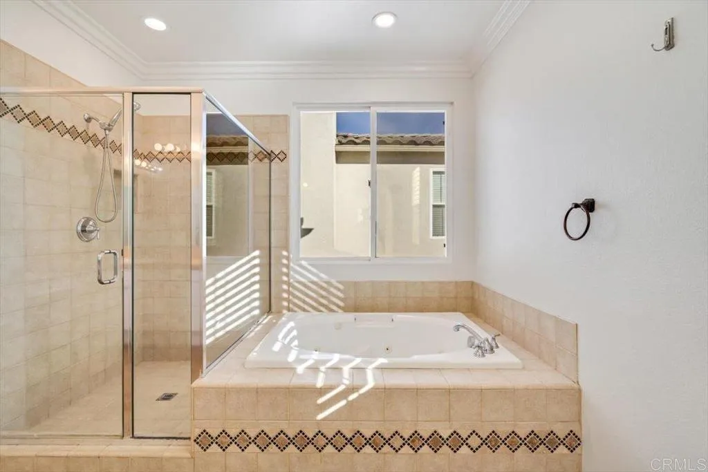https://cdn.realtyfeed.com/cdn/127/306486065/010d99de1c0efd88d64b802e644f7e5c.webp
