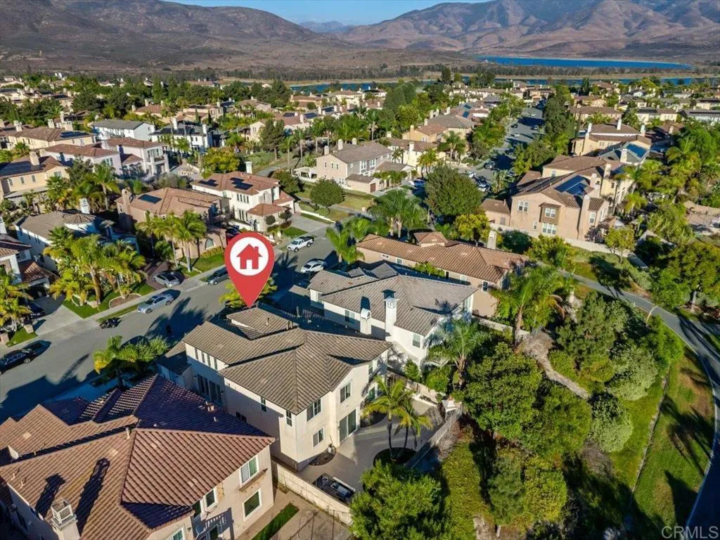 https://cdn.realtyfeed.com/cdn/127/306486065/04826882e8b1f70eefe6399b6422ea9e.webp