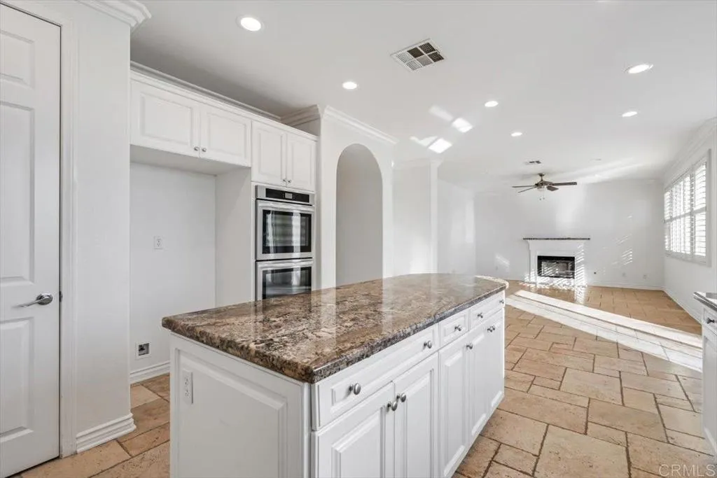 https://cdn.realtyfeed.com/cdn/127/306486065/f1e26c69366ecacd6886ff4c68f8072f.webp