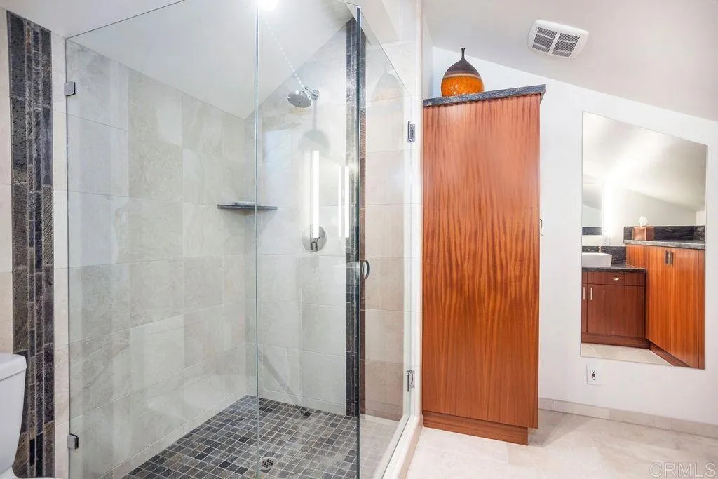 https://cdn.realtyfeed.com/cdn/127/306486069/4f9a96201533b74bb10a1bee348bd1e3.webp