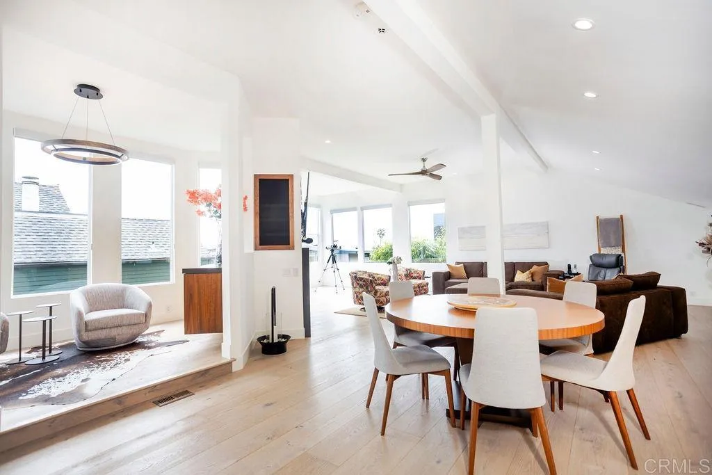 https://cdn.realtyfeed.com/cdn/127/306486069/7ea0bdd5edadb2ff72e7b2a53627e03e.webp