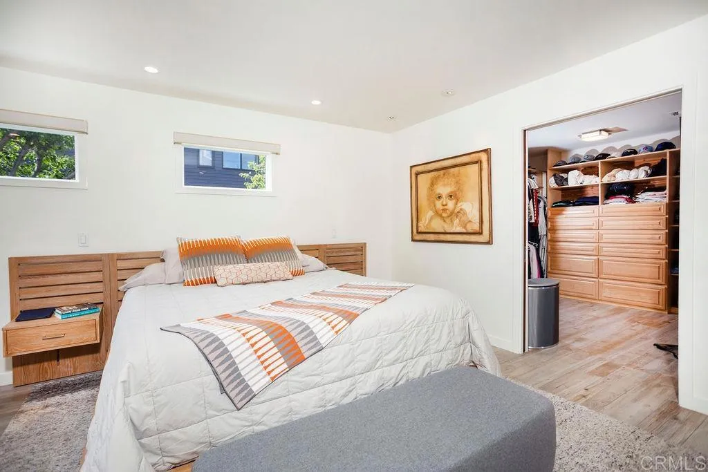 https://cdn.realtyfeed.com/cdn/127/306486069/baab31a2678ce26823965bc279f1de22.webp