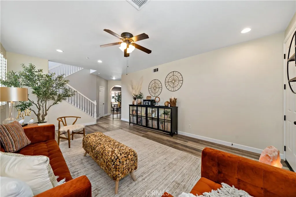 https://cdn.realtyfeed.com/cdn/127/306486319/449683c91ede85af924668e3688e4a15.webp
