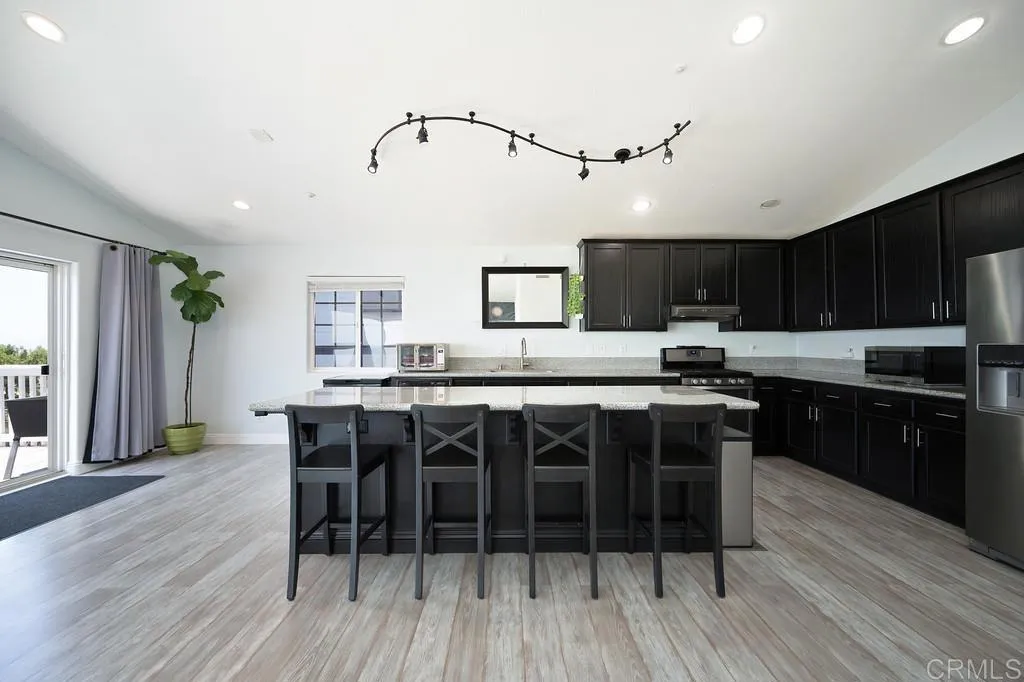https://cdn.realtyfeed.com/cdn/127/306486326/1963d90af05daa8d8f548421ed7705b9.webp