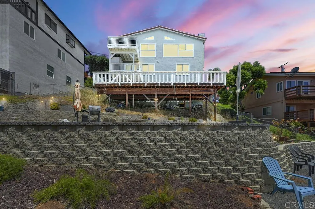 https://cdn.realtyfeed.com/cdn/127/306486326/ca72fafdae7d8c2f8c2afa104d11fda9.webp