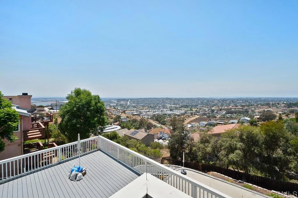 https://cdn.realtyfeed.com/cdn/127/306486326/dc3a71f4499fc497a4ad953fc7b19ba8.webp