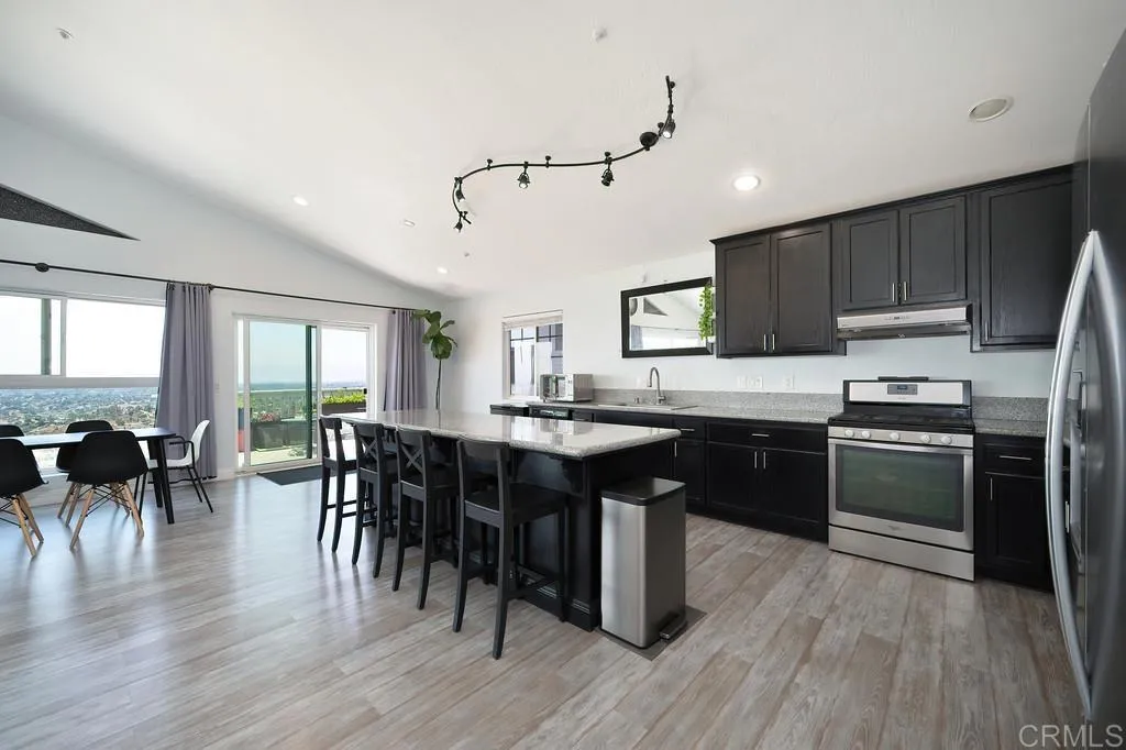 https://cdn.realtyfeed.com/cdn/127/306486326/edf4b8a3d86d4e84ea8aaf6247f67221.webp