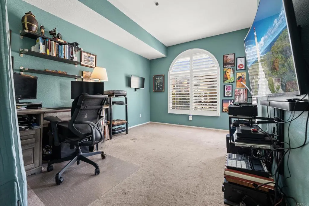 https://cdn.realtyfeed.com/cdn/127/306486397/06f47f6abdf040c9bcd95f6dde3b8361.webp