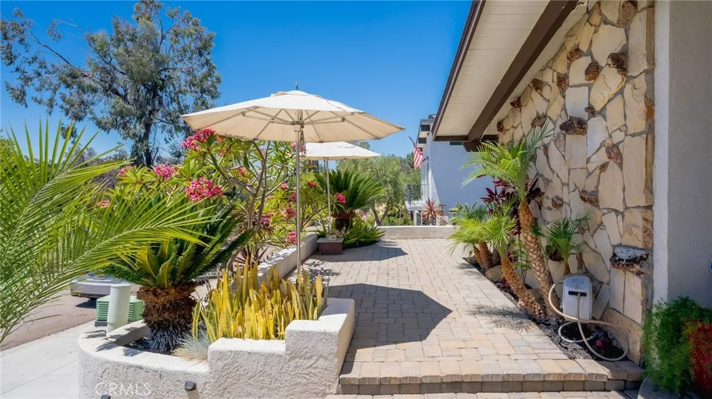 https://cdn.realtyfeed.com/cdn/127/306486659/9352cb3bfd41e8e8d6ce4bda15c42c50.webp