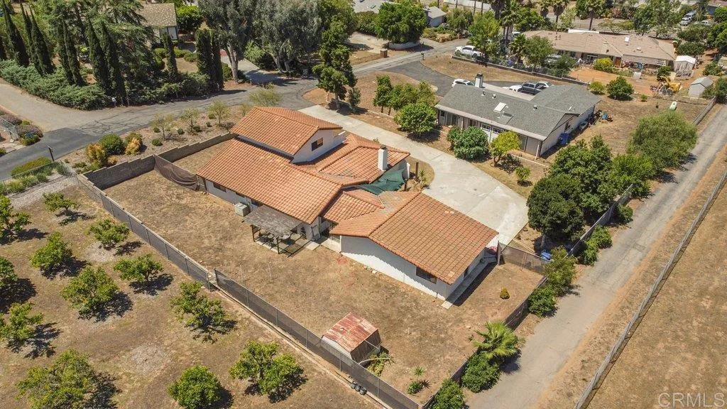 https://cdn.realtyfeed.com/cdn/127/306486957/001c092cda9b9c8f56e7ebbb708f586e.webp