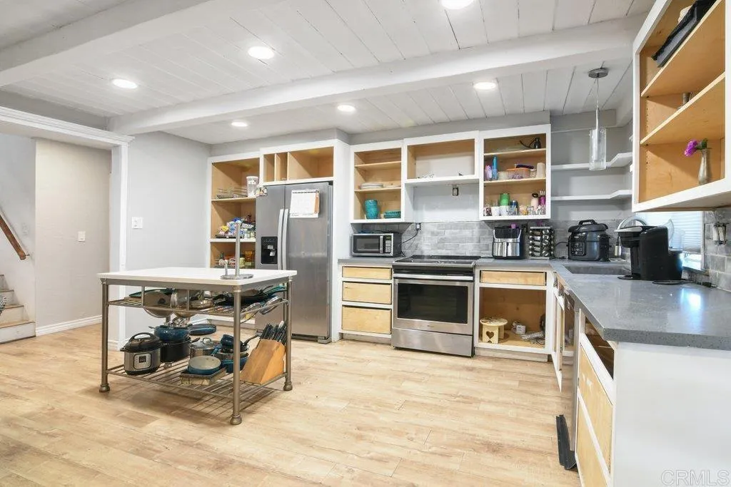 https://cdn.realtyfeed.com/cdn/127/306486957/1508cd2a5381394d5a32bca9a40f9fb8.webp