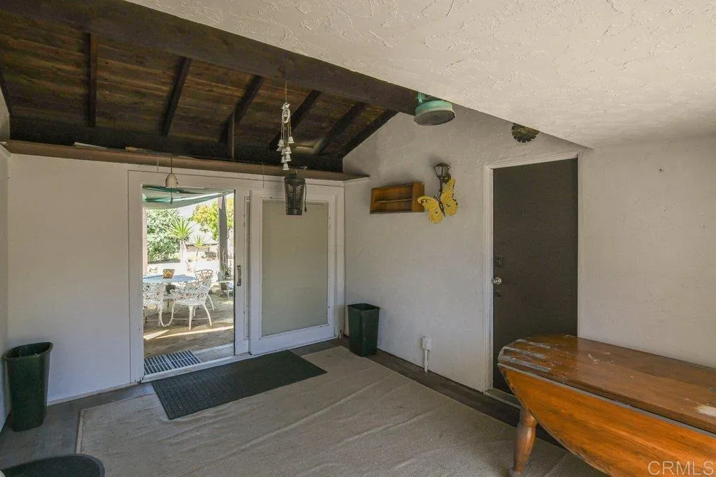 https://cdn.realtyfeed.com/cdn/127/306486957/312739edd6fe4d1895ad19f1012ff7bb.webp