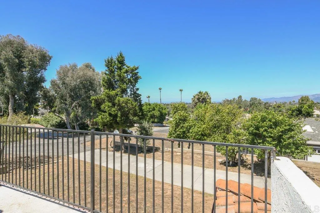 https://cdn.realtyfeed.com/cdn/127/306486957/41af67ba05ba3b32f98d30bda967ed46.webp
