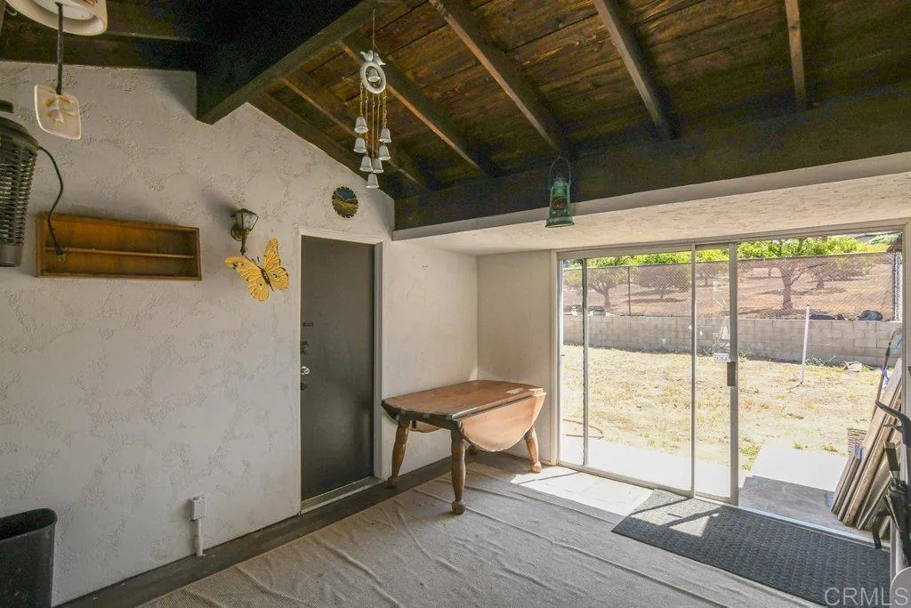 https://cdn.realtyfeed.com/cdn/127/306486957/423466be631d6f6c9157eff753f88af2.webp