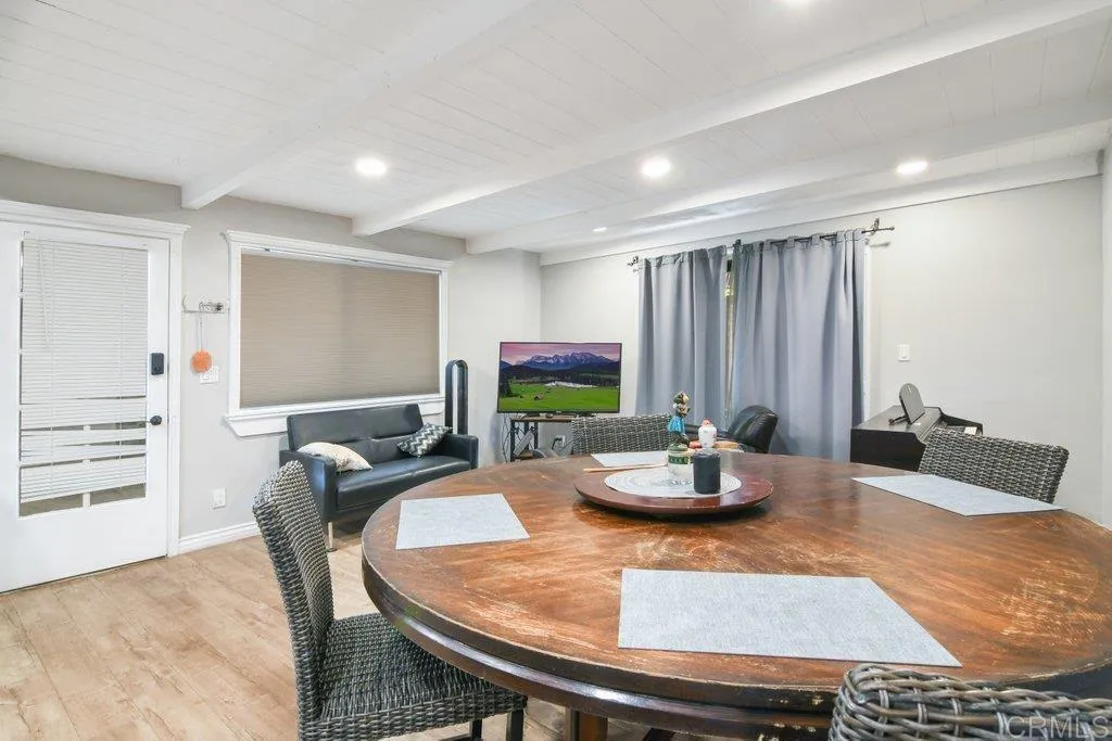 https://cdn.realtyfeed.com/cdn/127/306486957/5839fa3021d9a27005482756db800b6f.webp