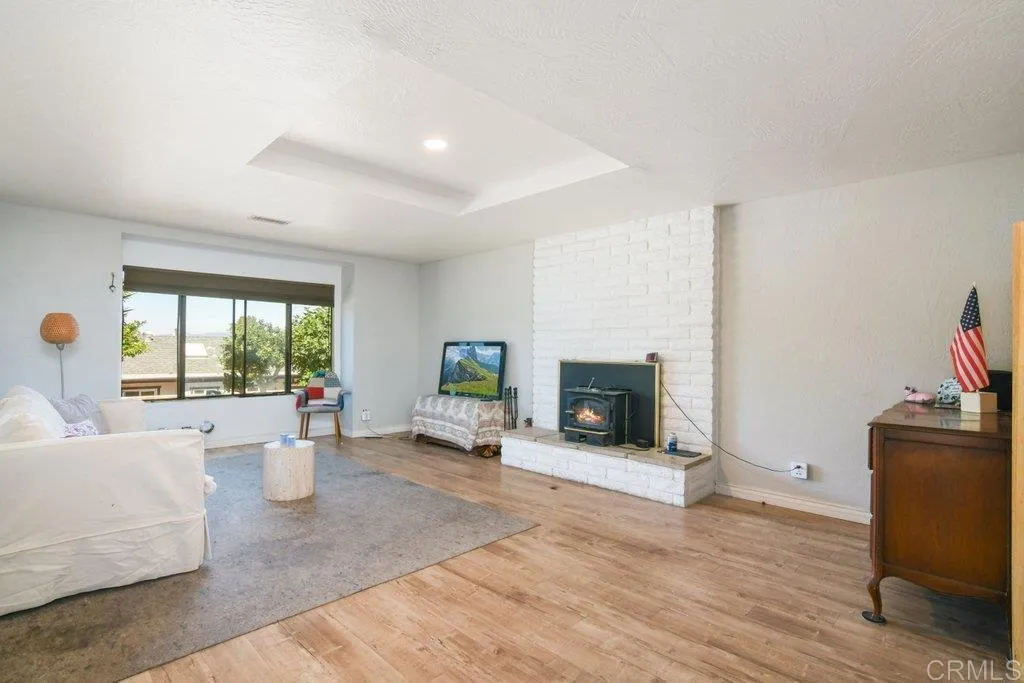 https://cdn.realtyfeed.com/cdn/127/306486957/589313f8e7e109367c8f7b3b027ef495.webp