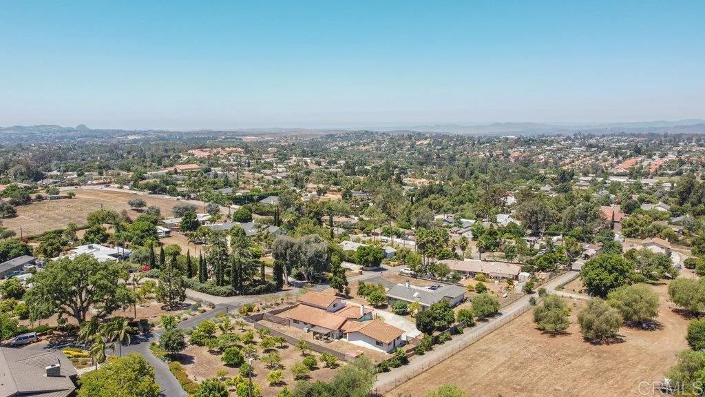 https://cdn.realtyfeed.com/cdn/127/306486957/81925ecf01a79f962b56df7f5202075f.webp