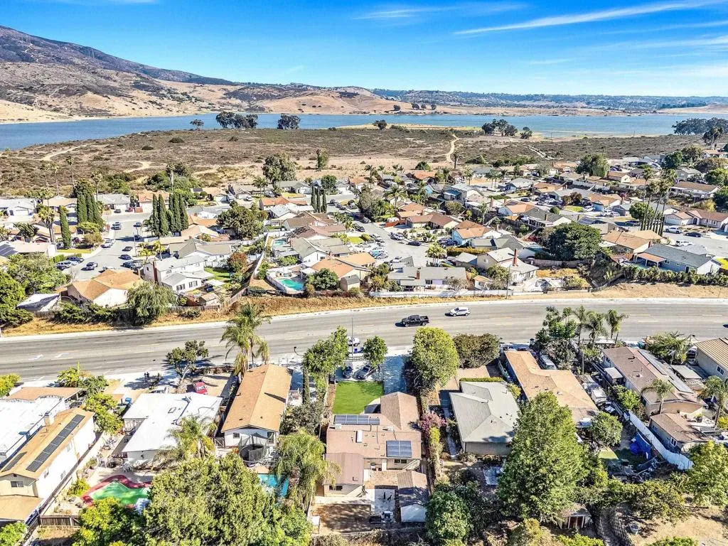 https://cdn.realtyfeed.com/cdn/127/306486962/a92769d862c390509bebed4b292c012f.webp