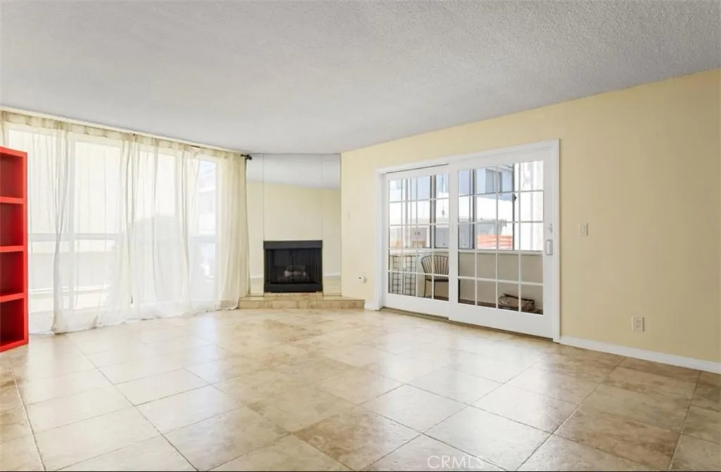 1127 10th Street Unit 104, Santa Monica, CA 90403